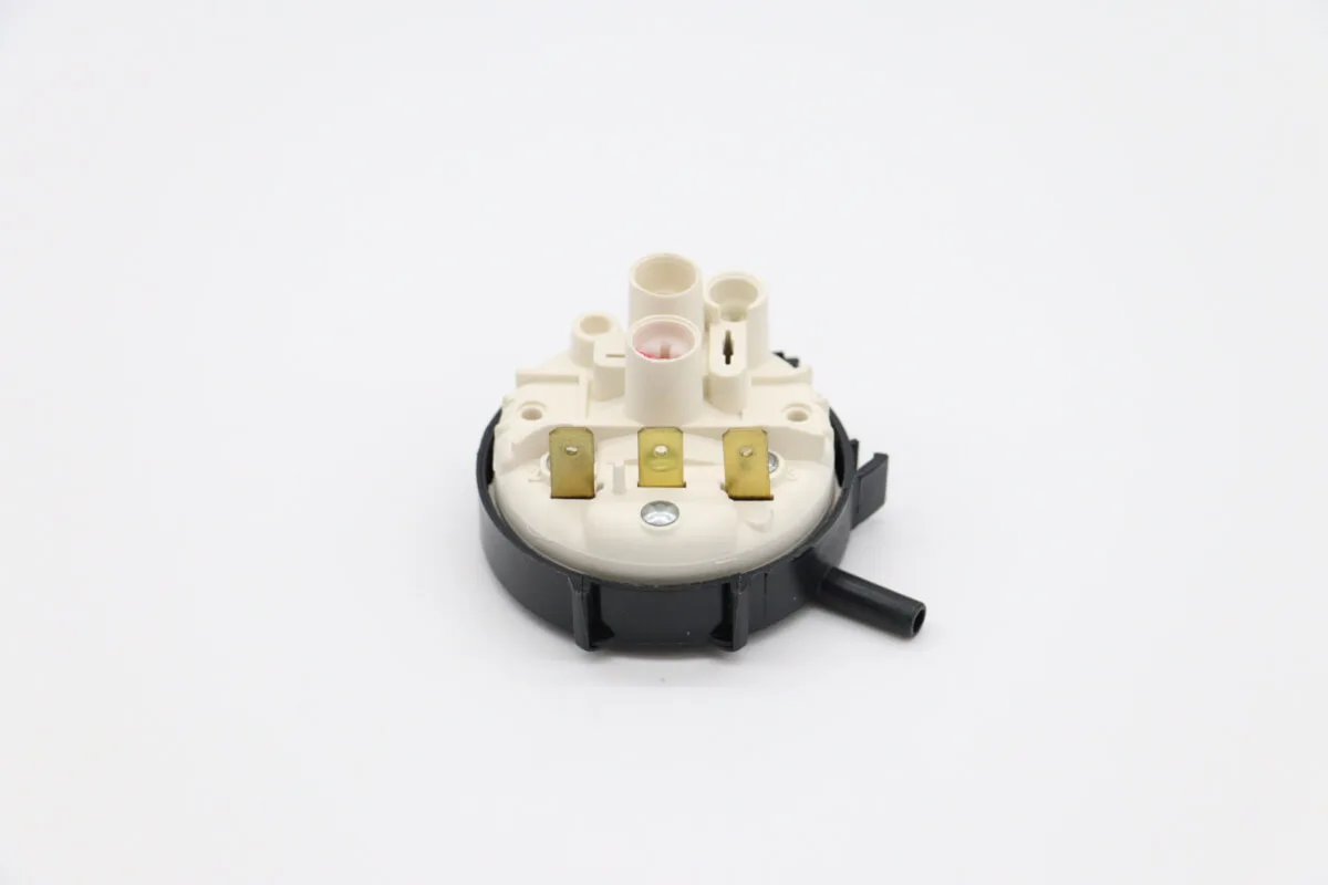 Maxima PRESSURE SWITCH HORIZONTAL Ø 58MM – 95/75Mbar 6 mm 08558011