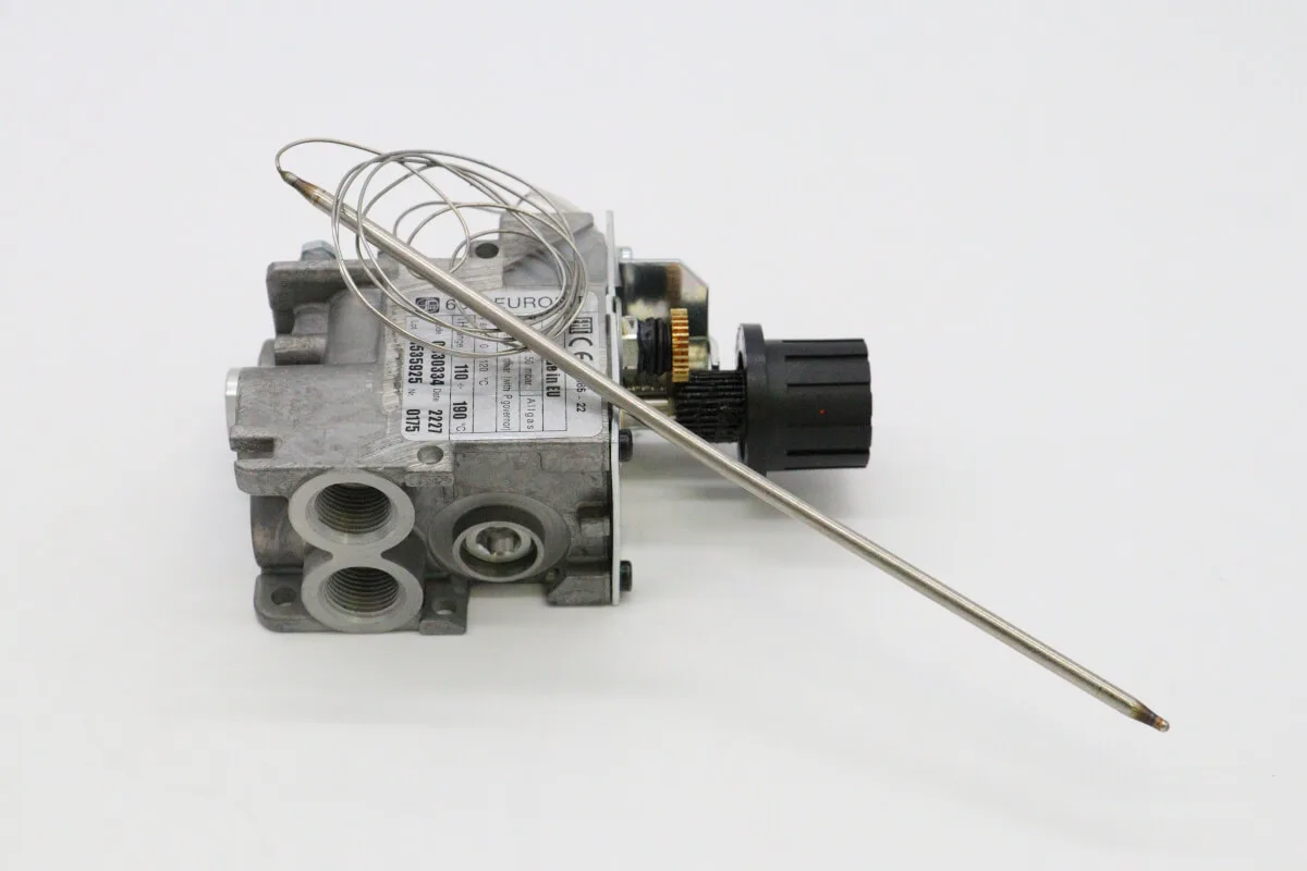 Maxima 700 Thermostatic Gasventil 09399129