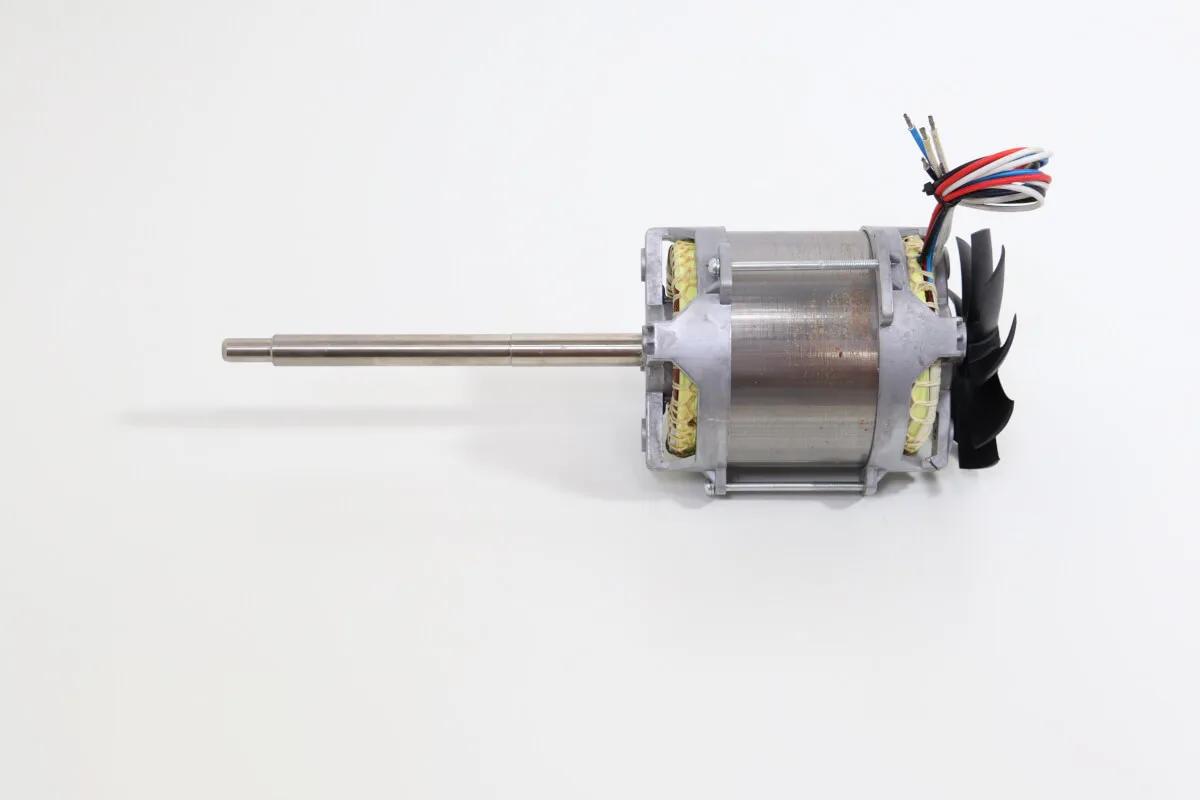 Weitere Ansicht: Kutter 12/18 L – Motor