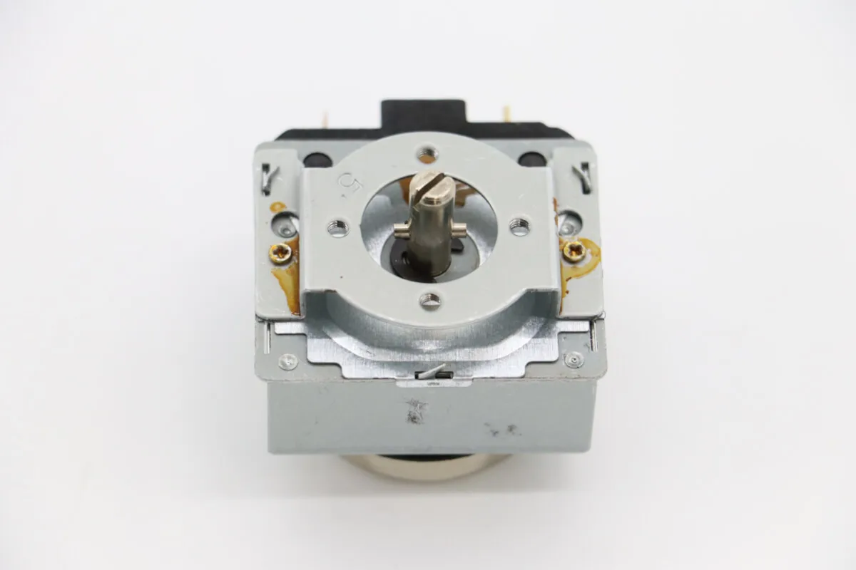 Weitere Ansicht: TIMER RELAY – 5 Minutes