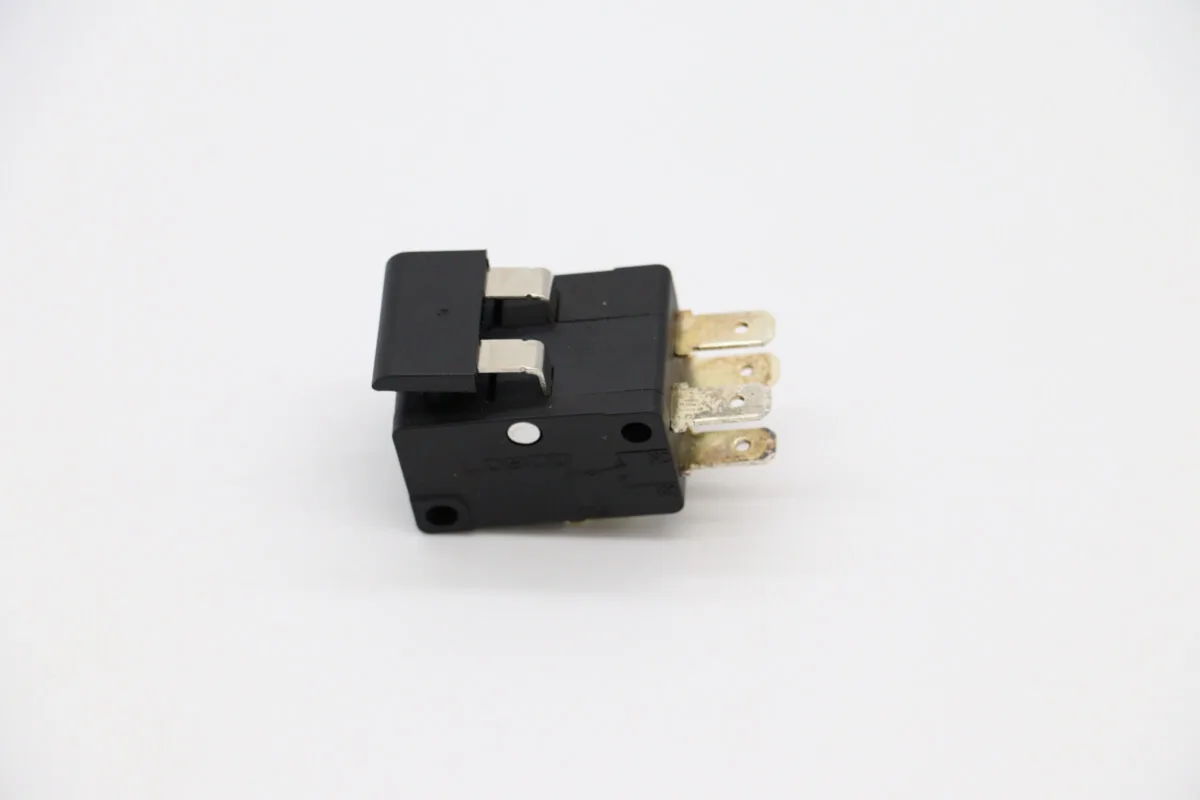 Maxima MSB450/650/850 – Ein-/Ausschalter (Nm) 08410029