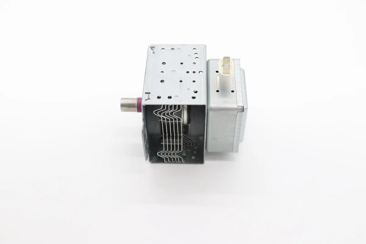 Weitere Ansicht: MWO1800 – Magnetron #C08