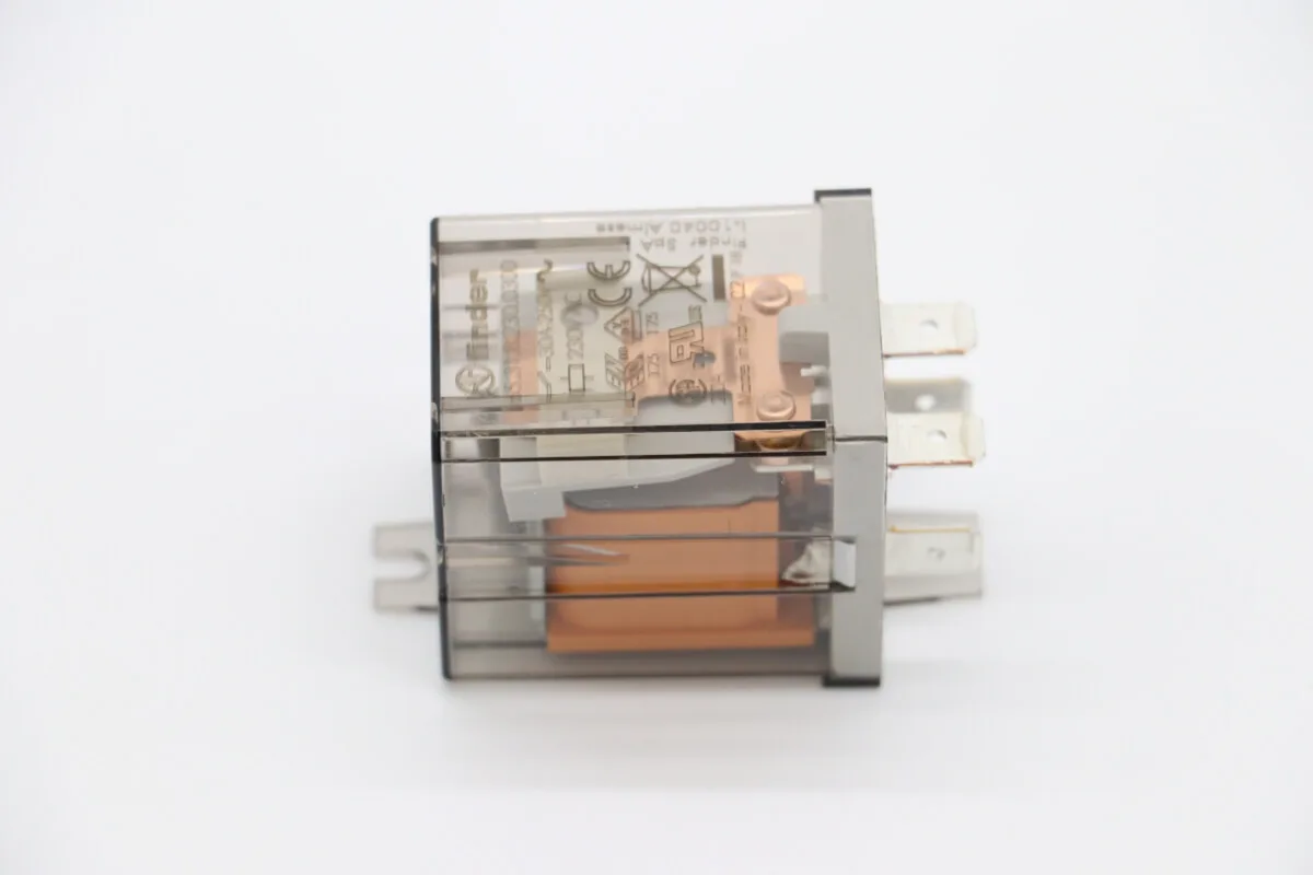 Extra aanzicht: ID500(230V)/2000 – Relais 65,31 230/50