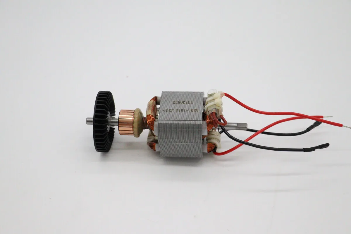 Extra aanzicht: MSB220 – Motor #18+#21