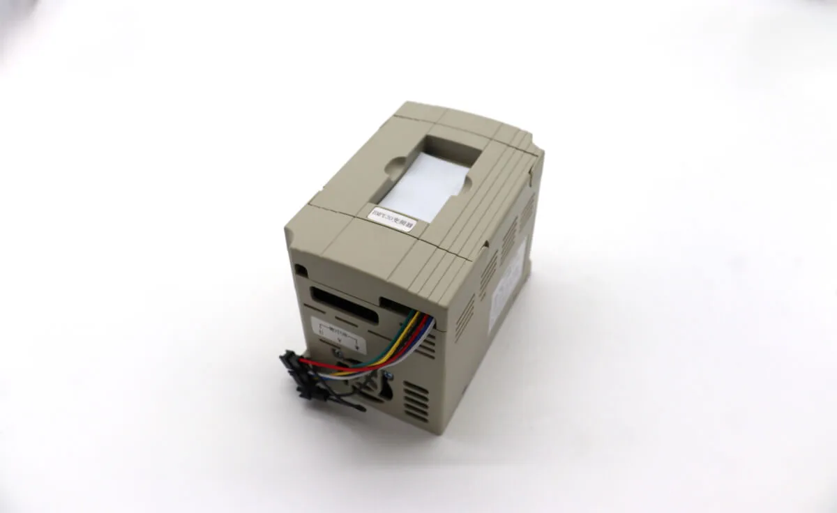 Maxima MSM30RB – Compact Frequency Inverter (<2025) 09362052