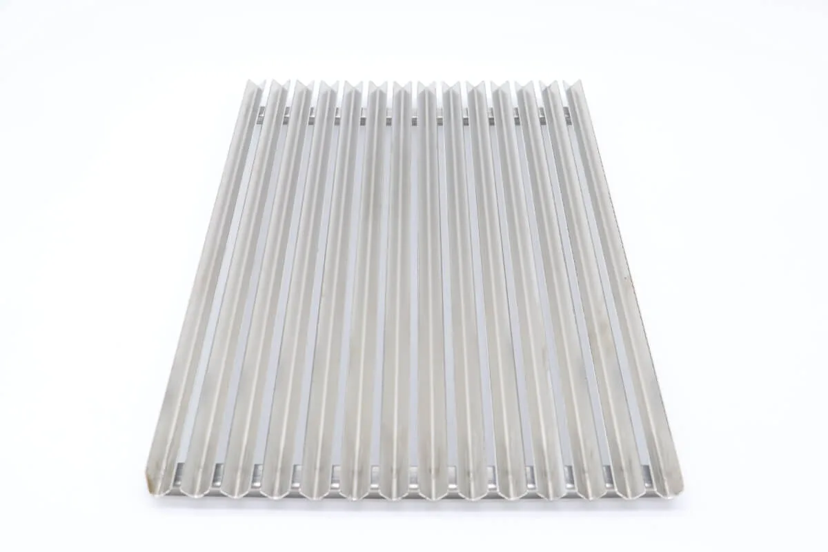 Maxima M700 LAVASTONE GRILL 40X70 – Heavy Duty Gitter (V-Form) 09399105