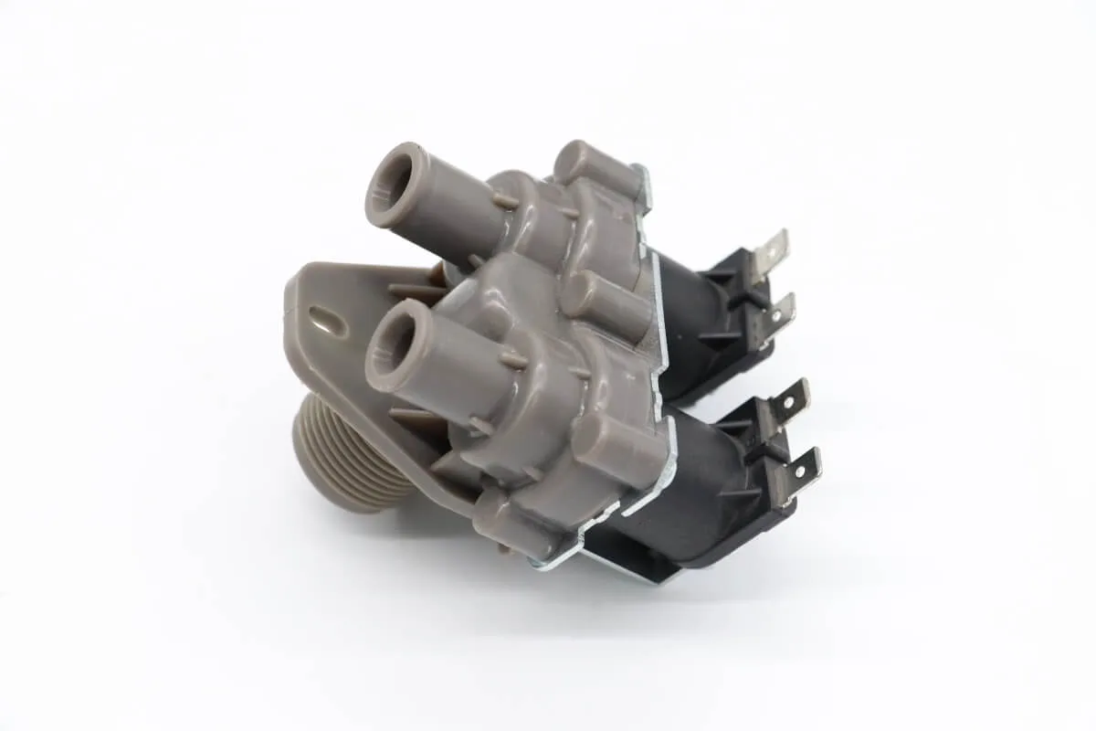 Weitere Ansicht: M-Ice 100A – Wasserventil (1 In · 2 Out) #23