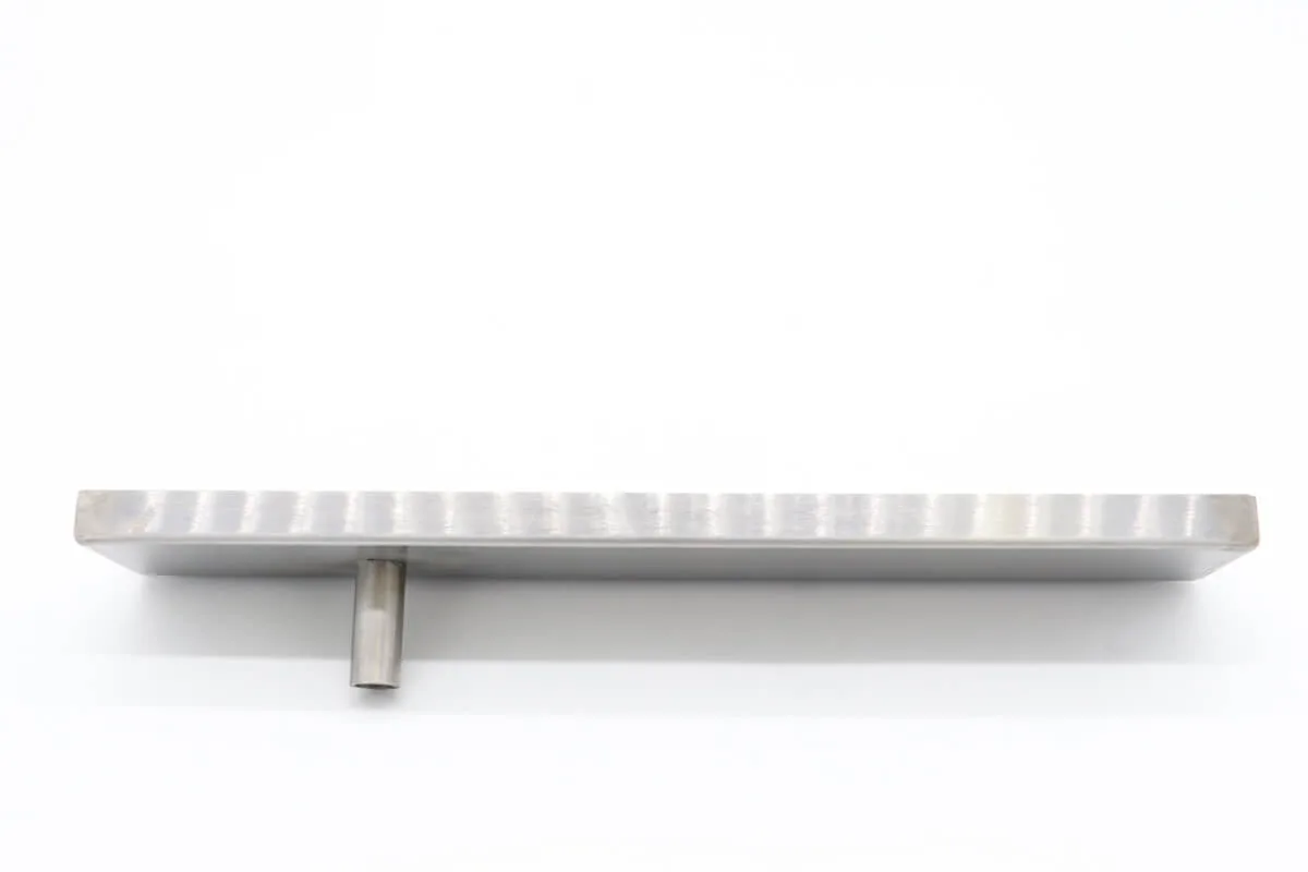Weitere Ansicht: M700 LAVA STONE GRILL 40X70 – Tropfschale (Oben)