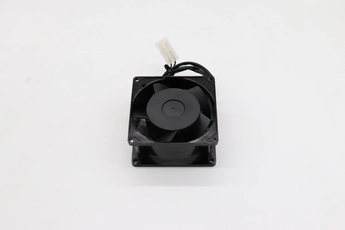 Extra aanzicht: M-Ice schilfer ventilatormotor (Air koeling)