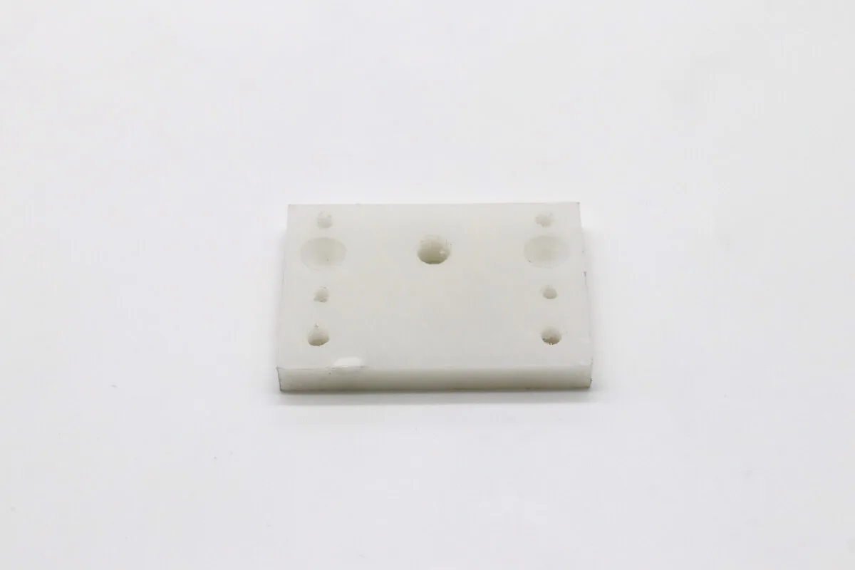 Maxima CAKE – Geleider beugel #39 09381138