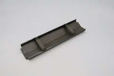 Preview: Maxima M600 GRILL – Stahlteil für oberen Brenner · 09392037