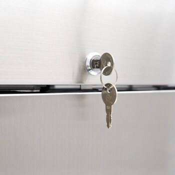 Preview: Maxima Kühlschrank · 400 l · 3 Einstellbare Regale · Rostfreier Stahl · auf Rädern · 09400131