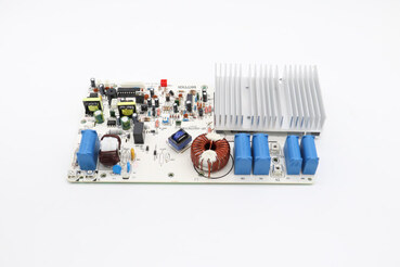 Preview: Maxima Induktionskochplatte 2.7KW – Hauptplatine #8 · 09371875