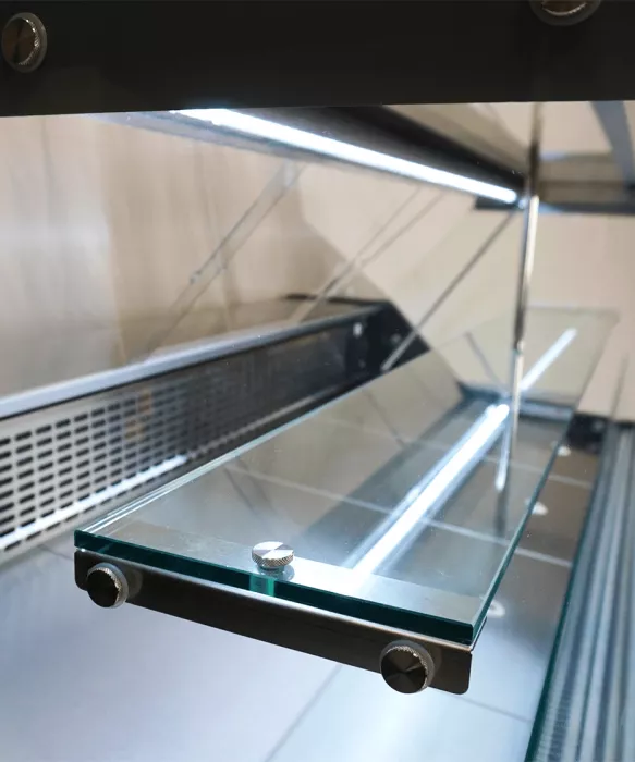 Kühlvitrine 130 l – Wesley 1.5 – Umluft – LED