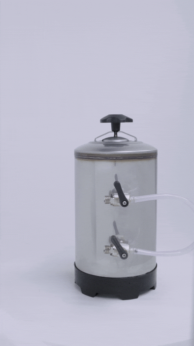 Wasserenthärter 8 Liter – Kompakte Profi-Lösung aus Edelstahl AISI 304