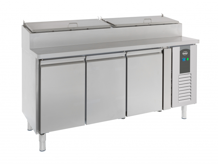 Saladette 3 Türen 8x1/3GN Behälter - Kühlvitrine für Gastronomiebedarf