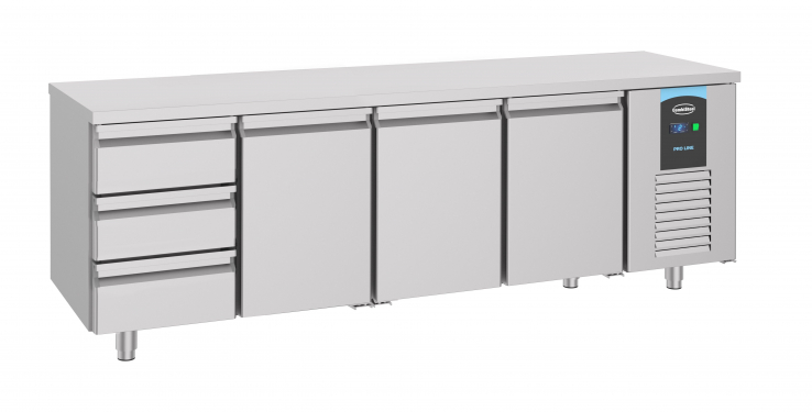 700 Kühltisch 3 Türen 3 Schubladen