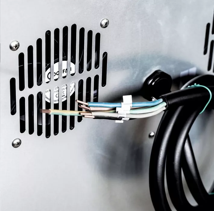 Entry 700 Induktionsherd 4 Zonen, 14 kW, freistehend, Edelstahl