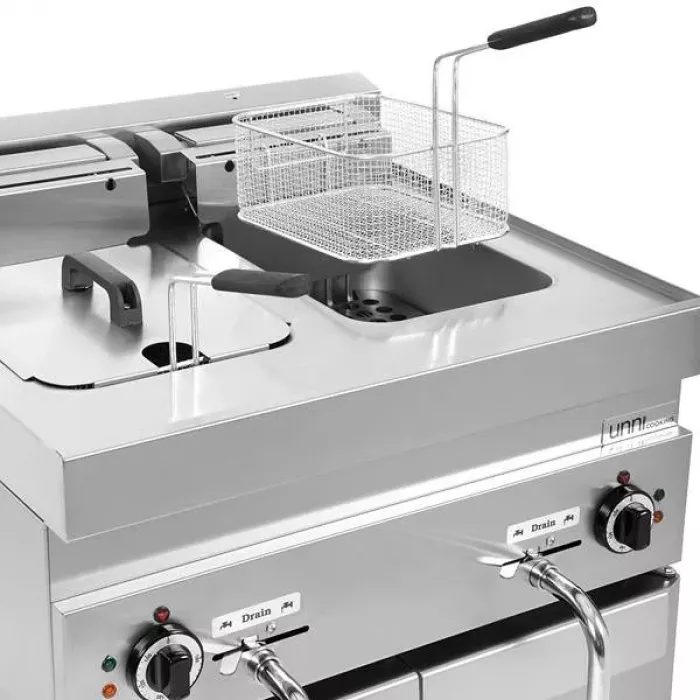 Fritteuse 2x10L 650 LINE – Kaltzone, Ablasshahn