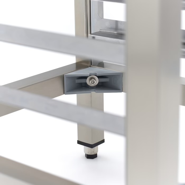 Tisch für Kombidampfgarer 4x 2/3 GN