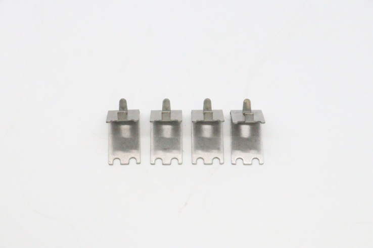 4 Clips For Shelf R400/600Ss