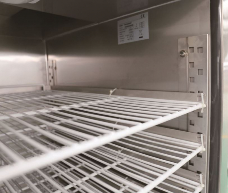 Tragerost für THL400 – 530×550×42 mm, Stahl weiß beschichtet