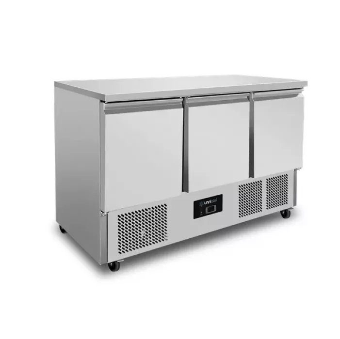 Kühltisch Unnicool 3 Türen Edelstahl 400L +2°C/+8°C GN 1/1