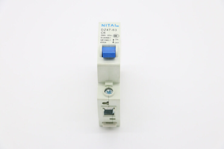 Maxima MVAC200/300 – Netzschalter · 09332304