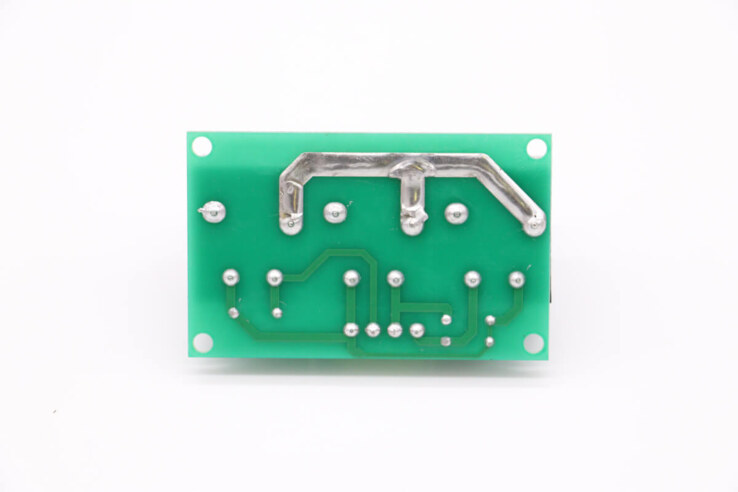 Maxima MVAC400/450/500/600/700 – Relais · 09334503