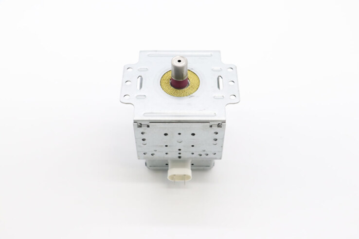 Maxima MWO1800 – Magnetron #C08 · 09367354
