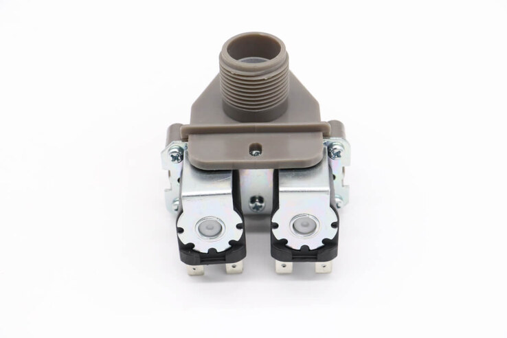 Maxima M-Ice 100A – Wasserventil (1 In · 2 Out) #23 · 09304384
