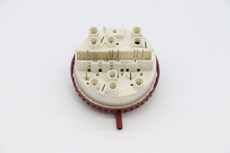 Maxima VN500/2000/5000 – Druckschalter 09210512