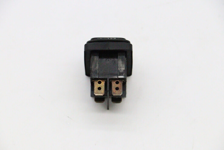 Maxima EPO2X38 – Ein-/Ausschalter (<2019) · 09303024
