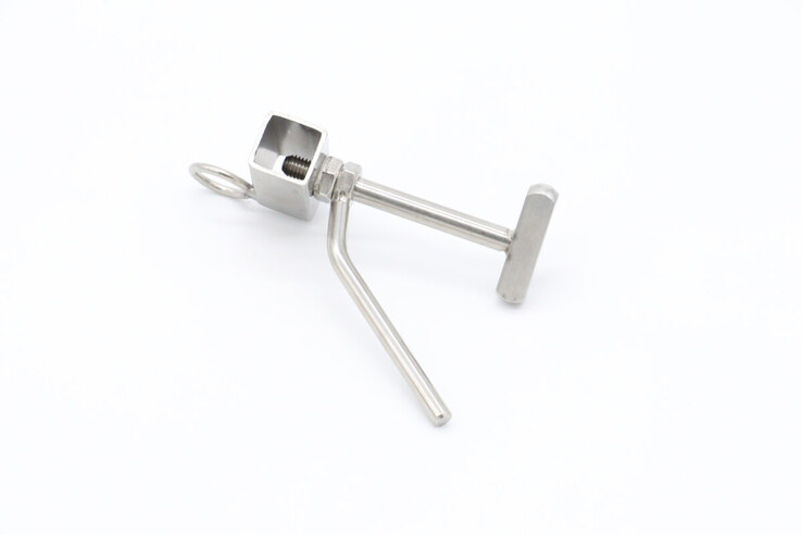 Maxima MDG3 – Motor Oben Spieß Halter (oben) · 09370392