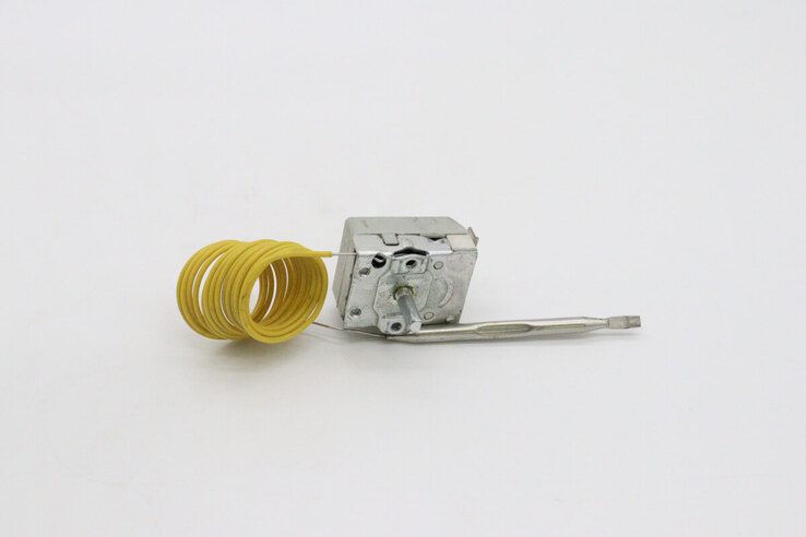 Maxima M700 – Thermostat 30-90 C Einphasig · 09399145