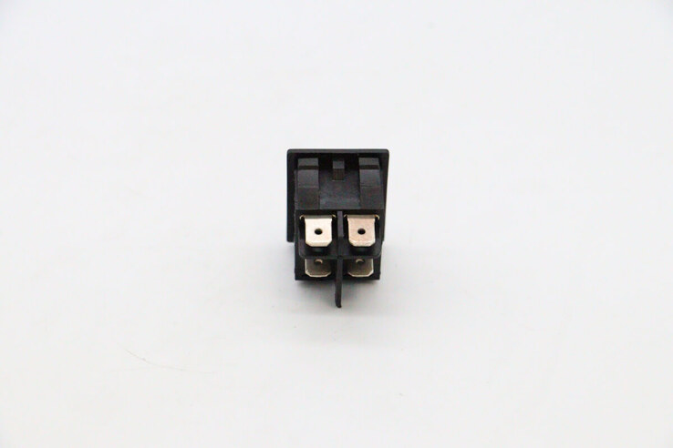 Maxima Netzschalter – Schwarz · 09365308