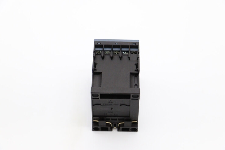 Maxima PW70x70 – Contactor · 09240639