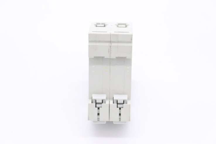 Maxima MVAC400/450/500 – Netzschalter · 09334504