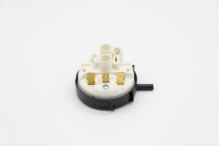 Maxima PRESSURE SWITCH HORIZONTAL Ø 58MM – 112/70Mbar 6 mm 08558012