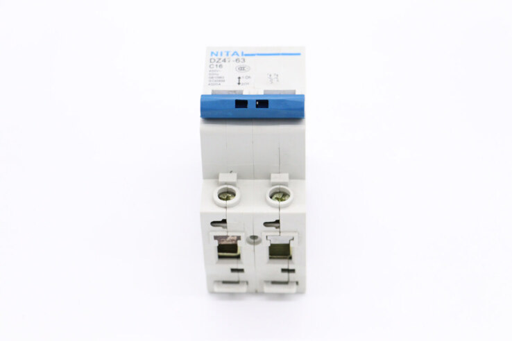 Maxima MVAC400/450/500 – Netzschalter 09334504