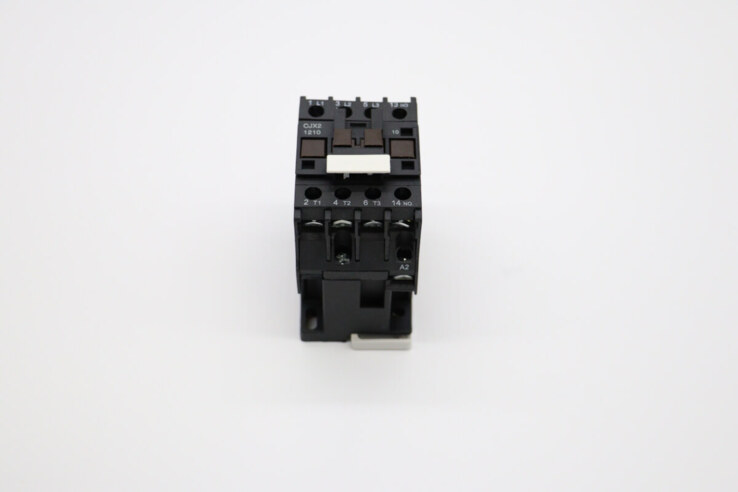 Maxima Epo1/2/3 contactor (Om) · 09303016