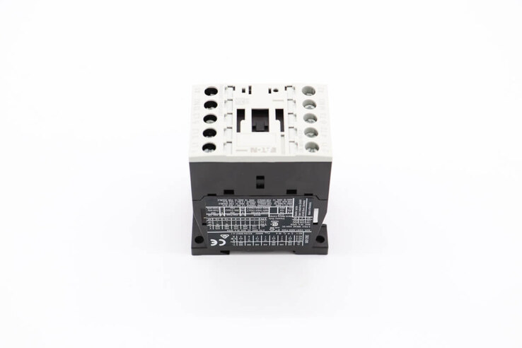 Maxima M700 – Schütz Dilm 12-10 220V · 09399142
