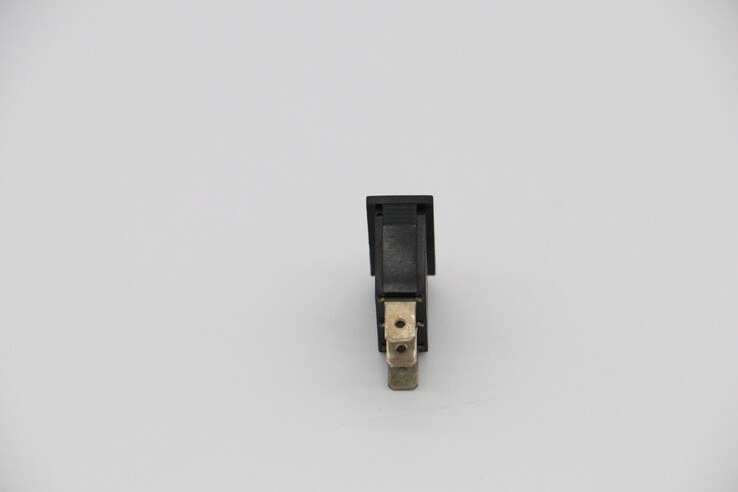 Maxima RDP1/2/3-18 – Schalter #19 (klein) · 09310406