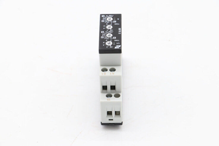 Maxima STEAM – Timer #14 · 08500415
