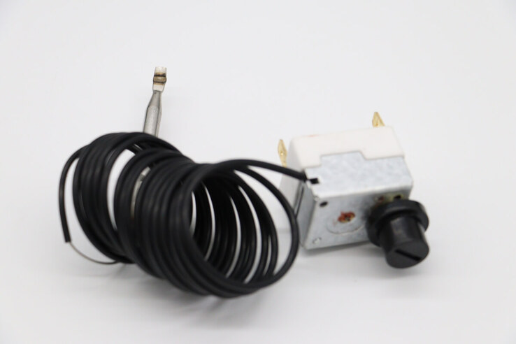 Maxima DW – Thermostat 110 C 67878 + Halterung · 09240815