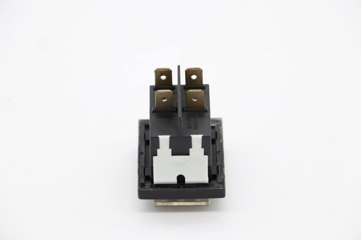 Maxima (F)R400/600 – Netzschalter (Rot) · 09400545