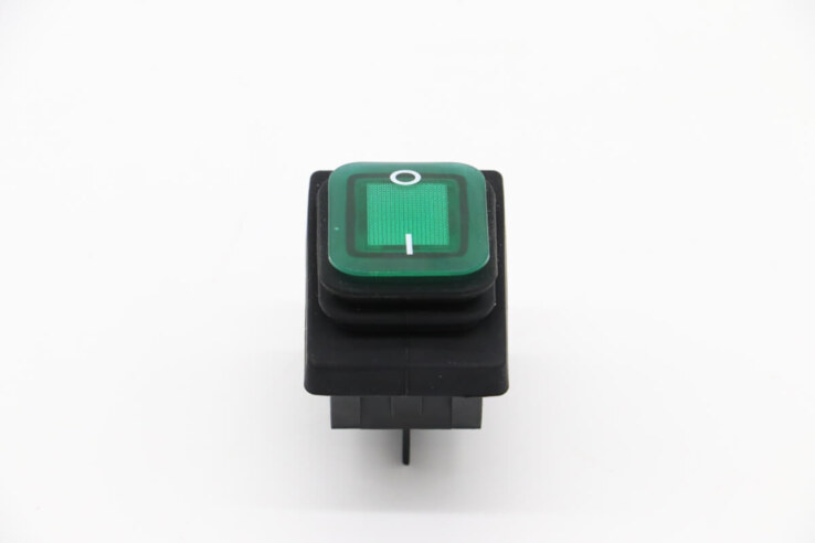 Maxima R/FR/RG/FRG (ALL MODELS) – Netzschalter #11 · 09405107
