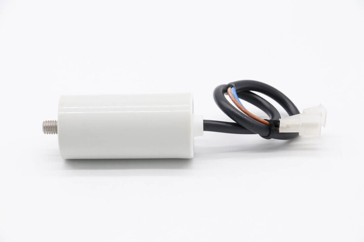 Maxima WHIPPED – Kondensator 220V/50Hz/1Ph/8µf · 09505056