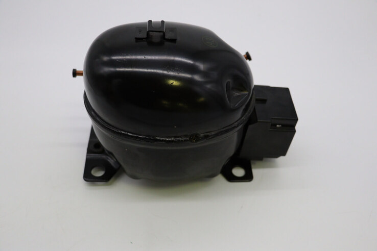 Maxima Kompressor – Etz95l (R600a) · 09400996