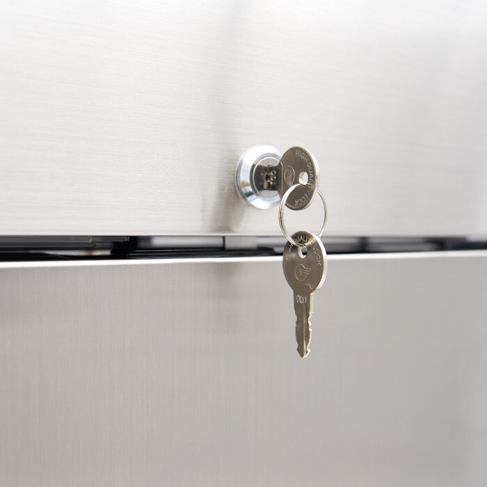 Maxima Kühlschrank · 400 l · 3 Einstellbare Regale · Rostfreier Stahl · auf Rädern · 09400131